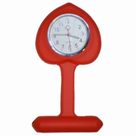 Montre d'infirmière en silicone ; forme du coeur; Rouge